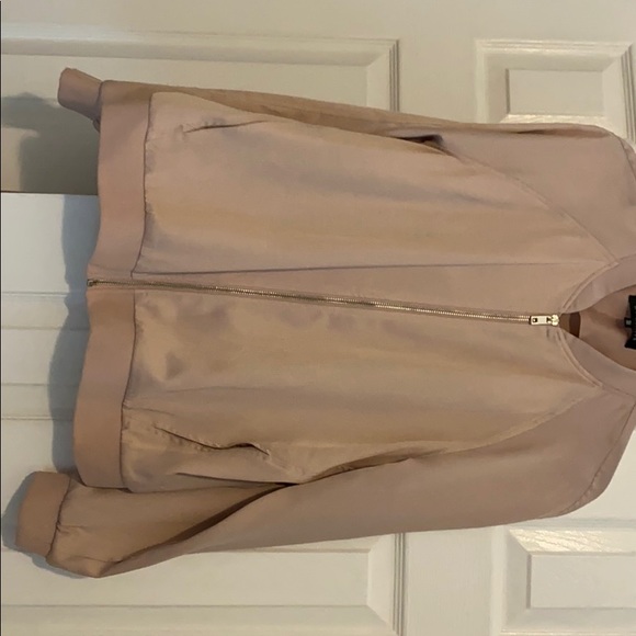 Pink zipped shirt floral back worn once - Picture 3 of 3